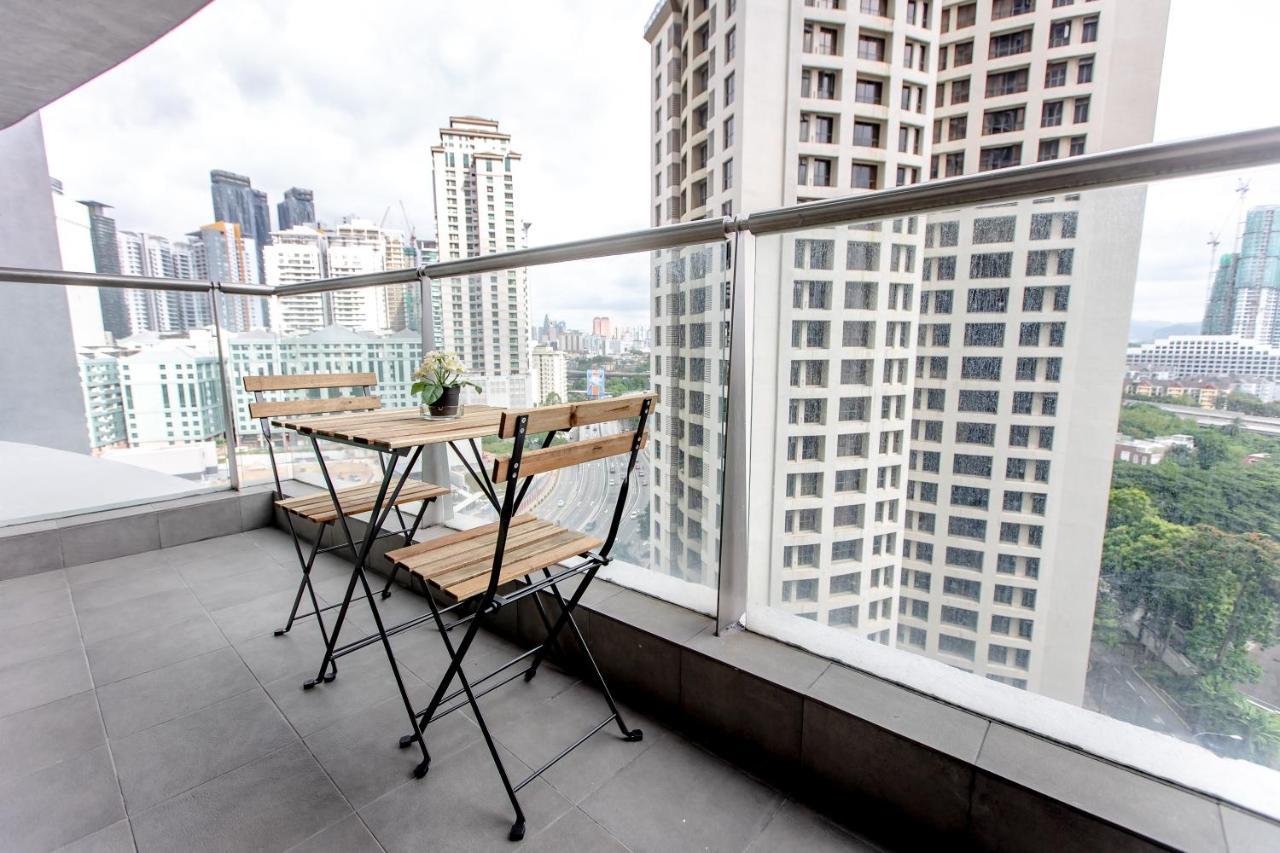 Rex Ollie @ Myhabitat Condominium Kuala Lumpur Dış mekan fotoğraf