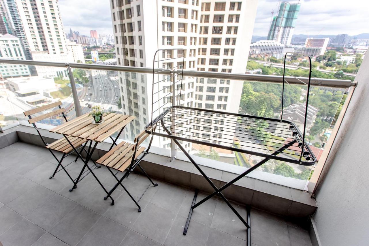 Rex Ollie @ Myhabitat Condominium Kuala Lumpur Dış mekan fotoğraf